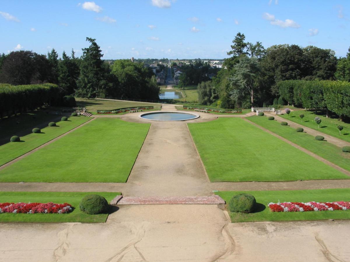 Chateau De Craon Bed and Breakfast Craon  Esterno foto